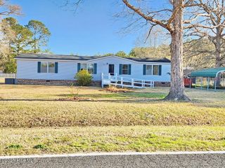 2421 Pocosin Road, Pinetown, NC 27865