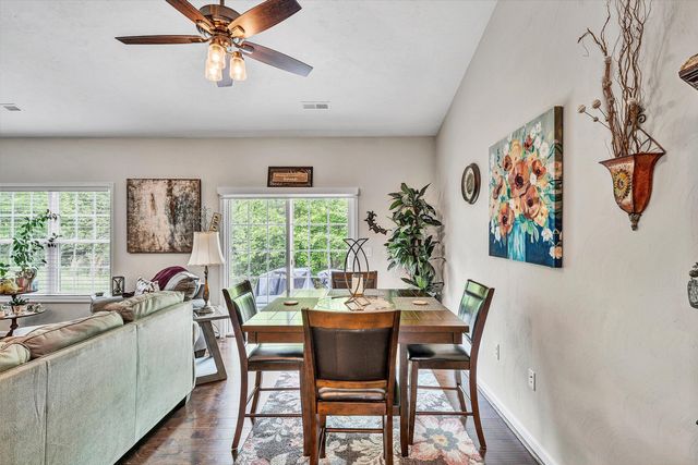 22 Carrington CT, Roanoke, VA 24019