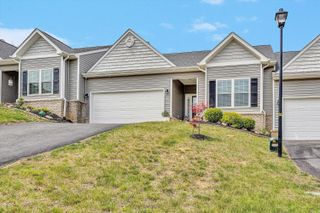 22 Carrington CT, Roanoke, VA 24019