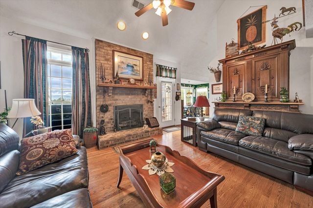 3281 Springwood RD, Fincastle, VA 24090