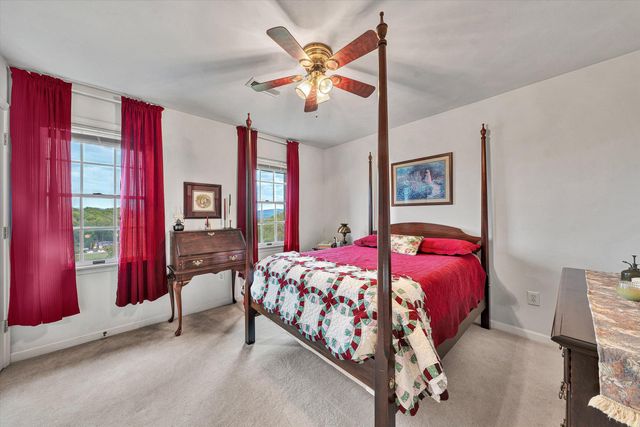 3281 Springwood RD, Fincastle, VA 24090
