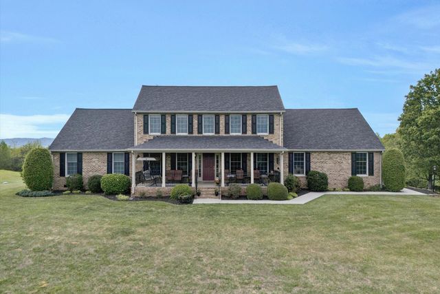 3281 Springwood RD, Fincastle, VA 24090
