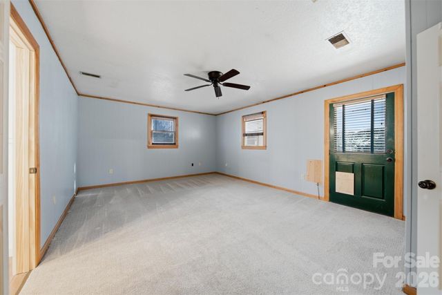 7495 Laurel Street, Collettsville, NC 28611