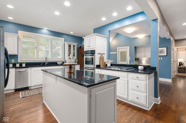 10919 Running Tide Court, Indianapolis, IN 46236