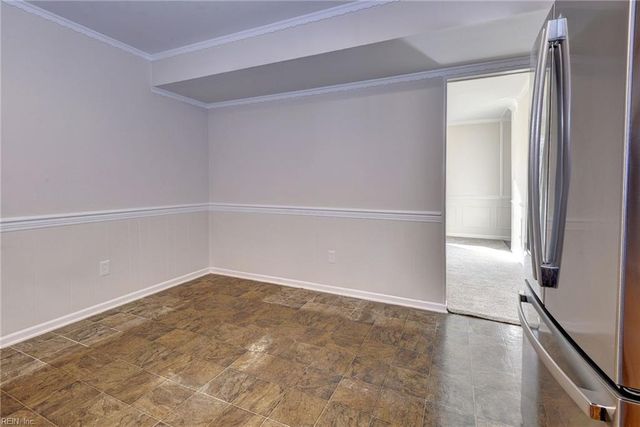 111 Lakeview DR, Yorktown, VA 23692