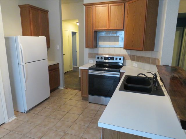 3717 Beatriz Drive, Denton, TX 76207