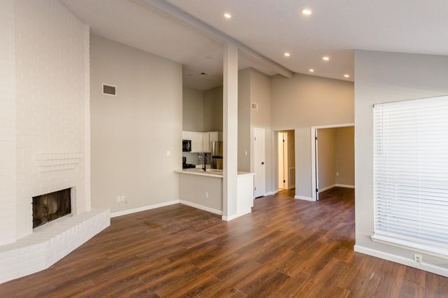 5115 Beaverhollow Drive, Houston, TX 77084