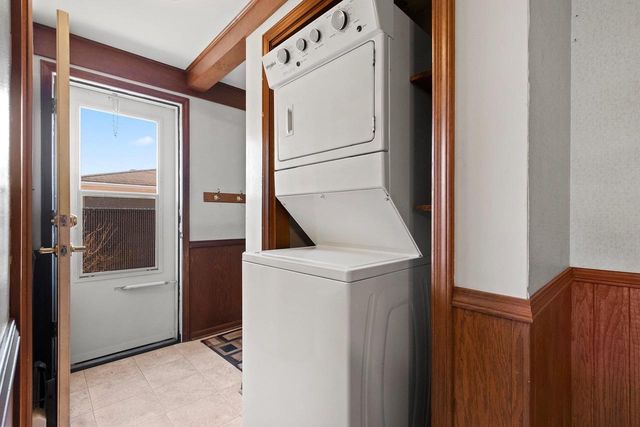 1491 SHAWANO AVENUE, Green Bay, WI 54303