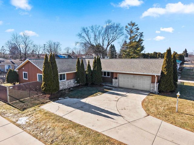 1491 SHAWANO AVENUE, Green Bay, WI 54303