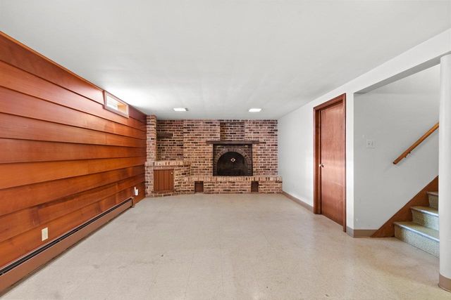 1491 SHAWANO AVENUE, Green Bay, WI 54303