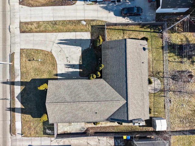 1491 SHAWANO AVENUE, Green Bay, WI 54303