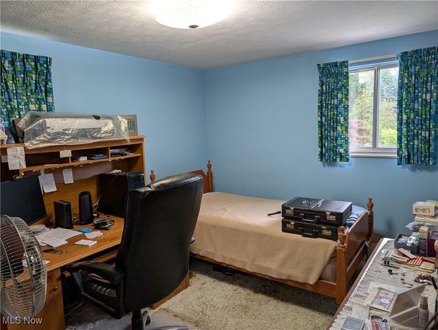 24500 Westwood Road, Westlake, OH 44145