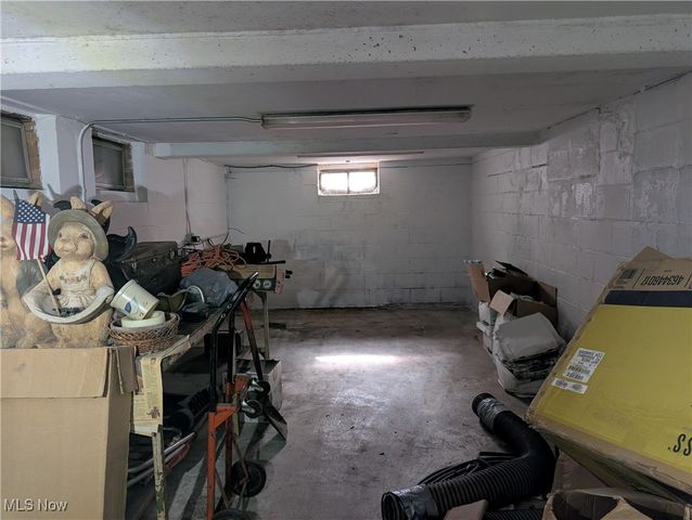 24500 Westwood Road, Westlake, OH 44145