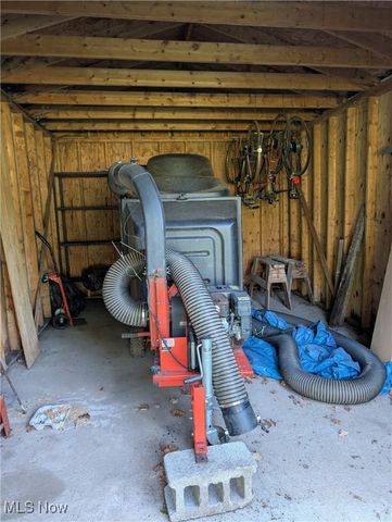 24500 Westwood Road, Westlake, OH 44145