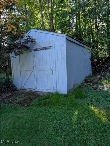 24500 Westwood Road, Westlake, OH 44145