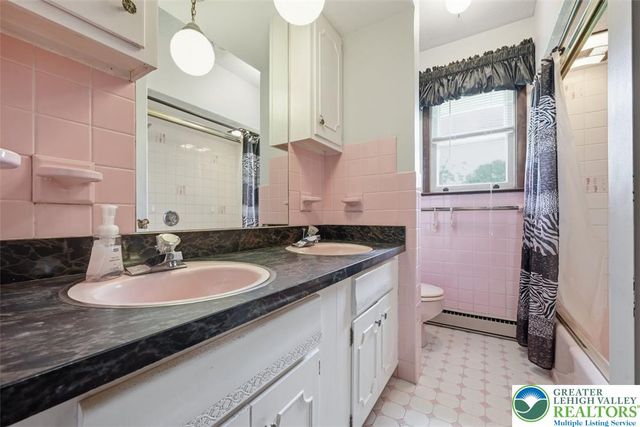 1560 1st Street, Bethlehem Twp, PA 18020
