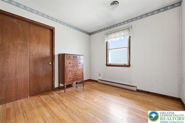 1560 1st Street, Bethlehem Twp, PA 18020