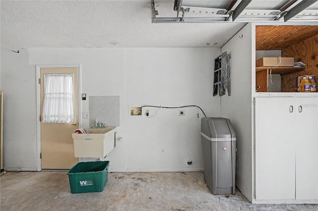 1302 GOLFVIEW DRIVE, Tarpon Springs, FL 34689