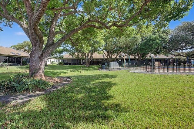 1302 GOLFVIEW DRIVE, Tarpon Springs, FL 34689