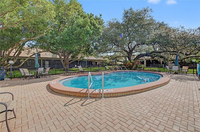 1302 GOLFVIEW DRIVE, Tarpon Springs, FL 34689