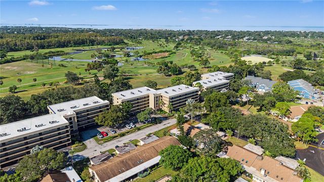 1302 GOLFVIEW DRIVE, Tarpon Springs, FL 34689