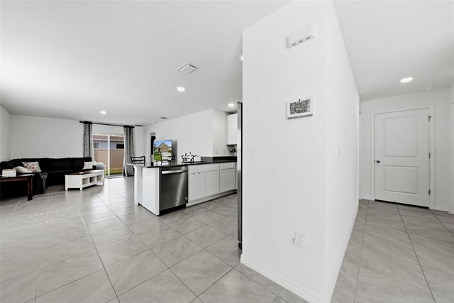 37396 SHARKS EYE LANE, Zephyrhills, FL 33541