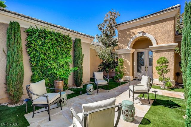 10266 Romantico Drive, Las Vegas, NV 89135