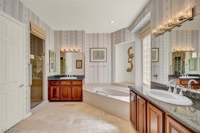 10266 Romantico Drive, Las Vegas, NV 89135