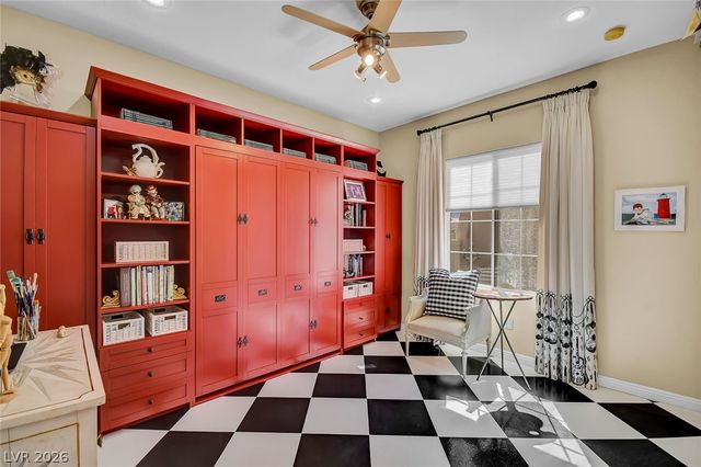 10266 Romantico Drive, Las Vegas, NV 89135
