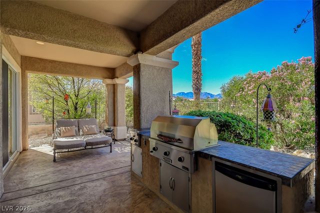 10266 Romantico Drive, Las Vegas, NV 89135