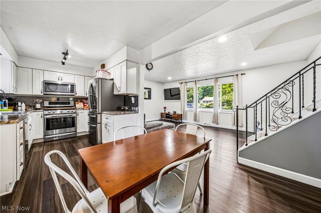 38102 Parkway Boulevard, Willoughby, OH 44094