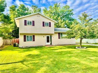 38102 Parkway Boulevard, Willoughby, OH 44094