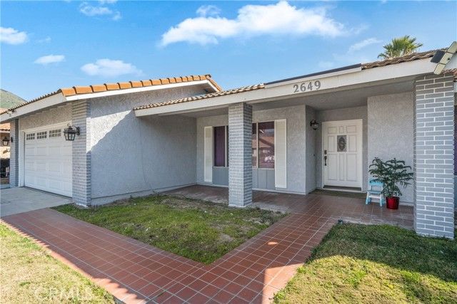 2649 28th, Highland, CA 92346