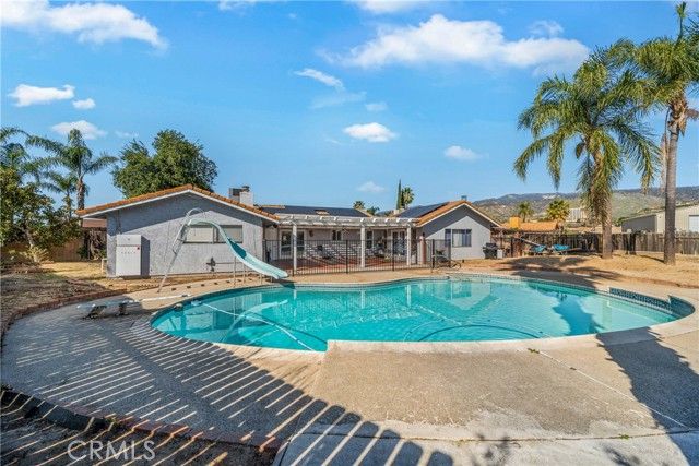 2649 28th, Highland, CA 92346