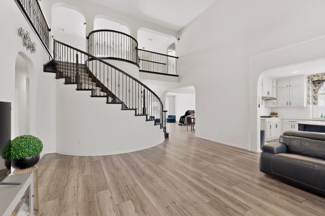 1296 Pleasant Run Drive, Haslet, TX 76052