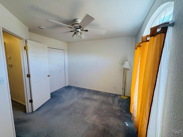 4339 Goodnight Ave, Pueblo, CO 81005