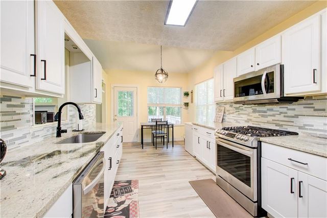 56 Montpelier Place, Sharpsburg, GA 30277