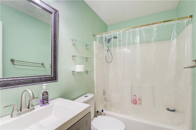 56 Montpelier Place, Sharpsburg, GA 30277