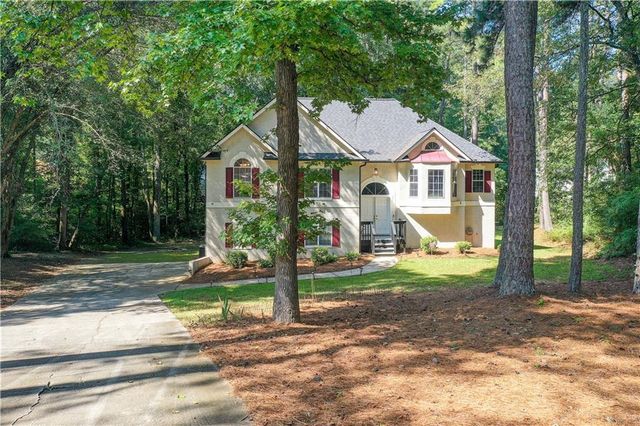 56 Montpelier Place, Sharpsburg, GA 30277
