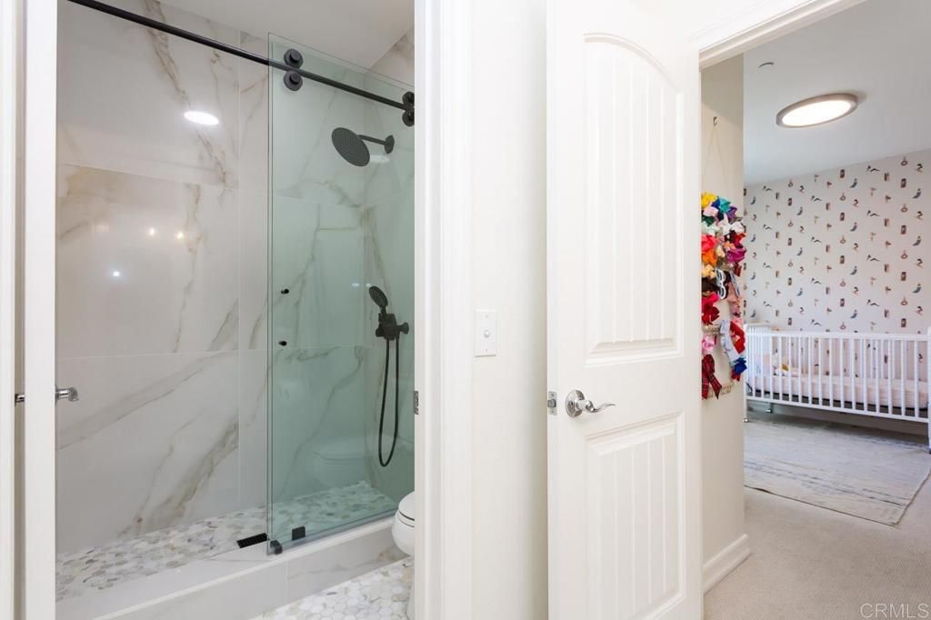 Image 20 of property listing at 1010 Scarlet Way, Encinitas, CA 92024