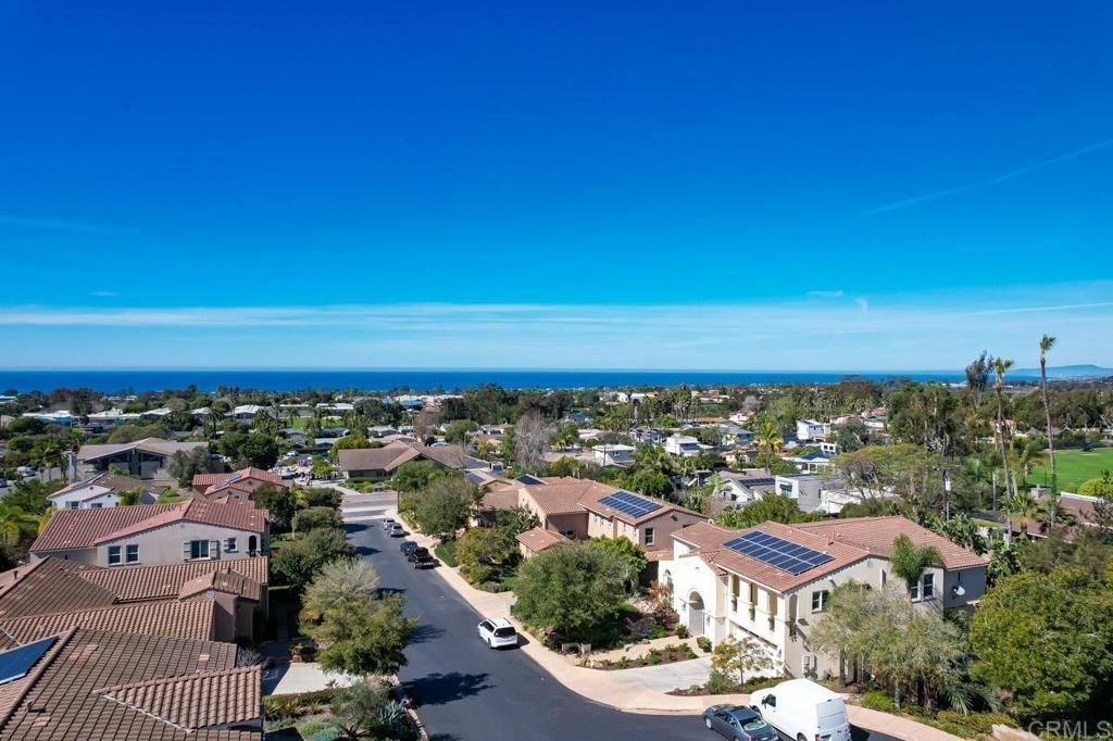 Image 30 of property listing at 1010 Scarlet Way, Encinitas, CA 92024