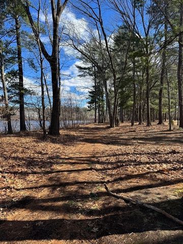 139 Wellman Ave 139, Chelmsford, MA 01863