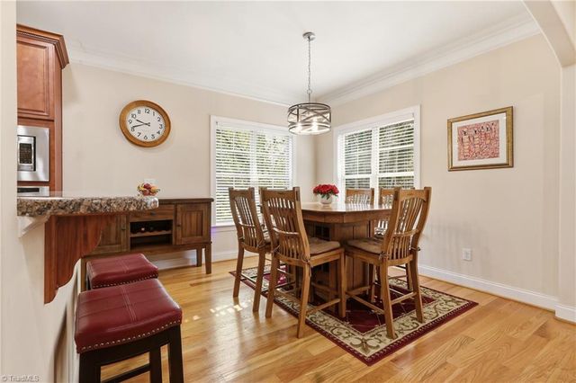 4420 Rosebriar Square Drive, Winston-salem, NC 27106