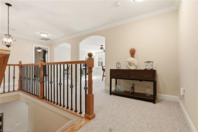 4420 Rosebriar Square Drive, Winston-salem, NC 27106