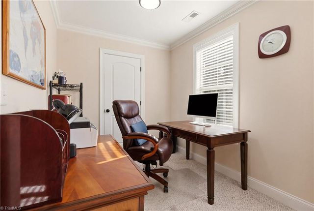 4420 Rosebriar Square Drive, Winston-salem, NC 27106