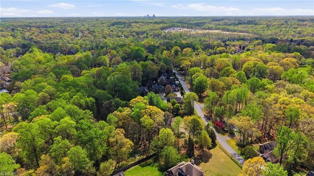 4420 Rosebriar Square Drive, Winston-salem, NC 27106