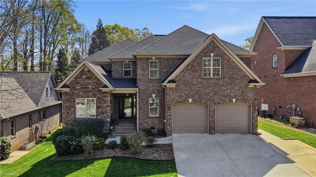 4420 Rosebriar Square Drive, Winston-salem, NC 27106