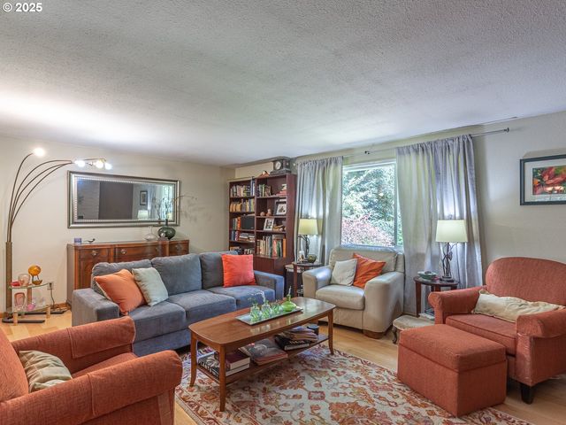 50010 Se COALMAN Rd, Sandy, OR 97055