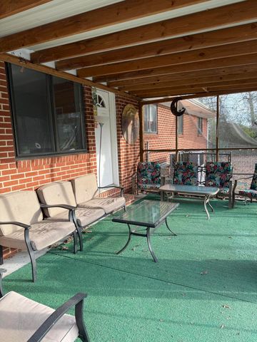 1943 Old Lafayette Road, Fort Oglethorpe, GA 30742