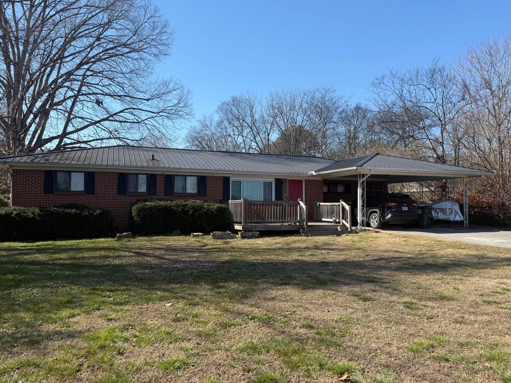 1943 Old Lafayette Road, Fort Oglethorpe, GA 30742